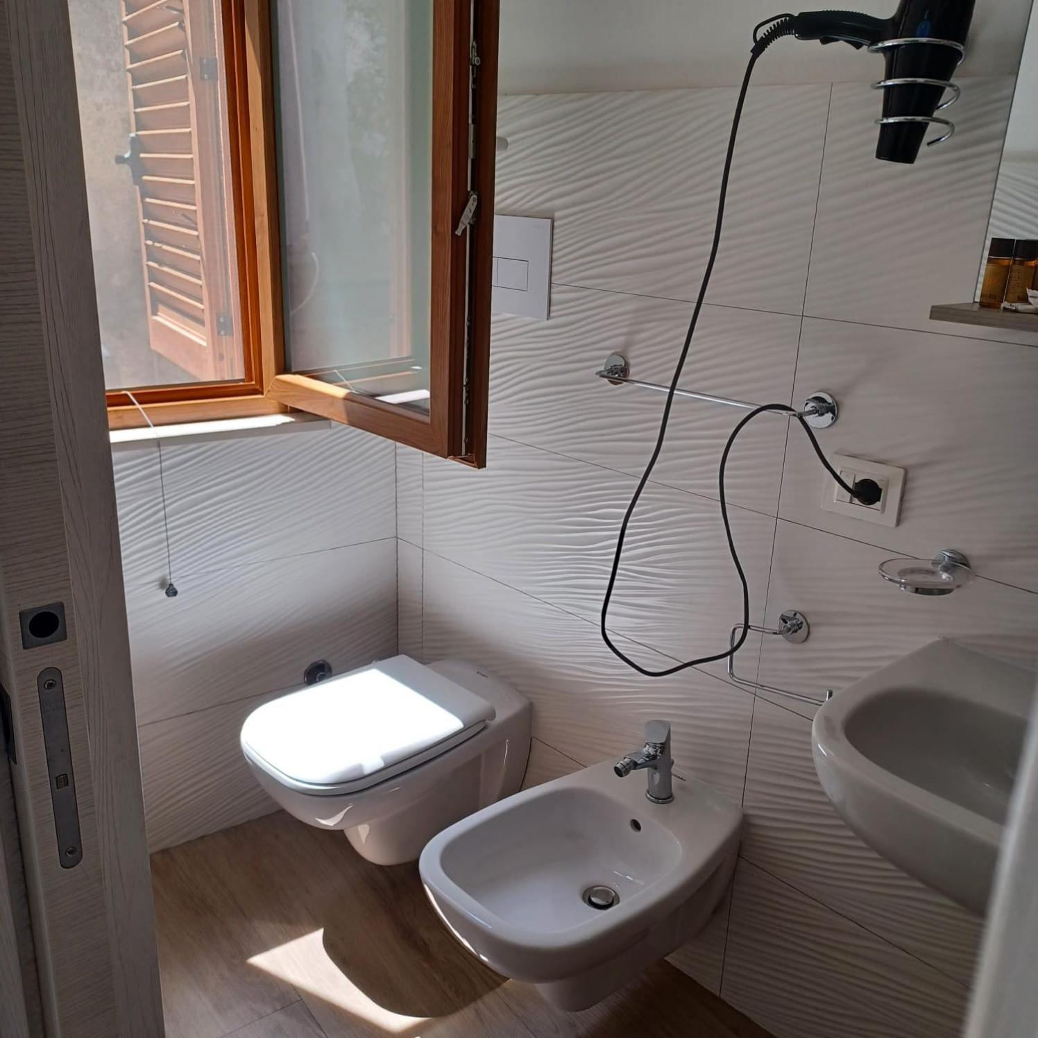 Casa Vacanze B&B Ondes 카메로타 외부 사진