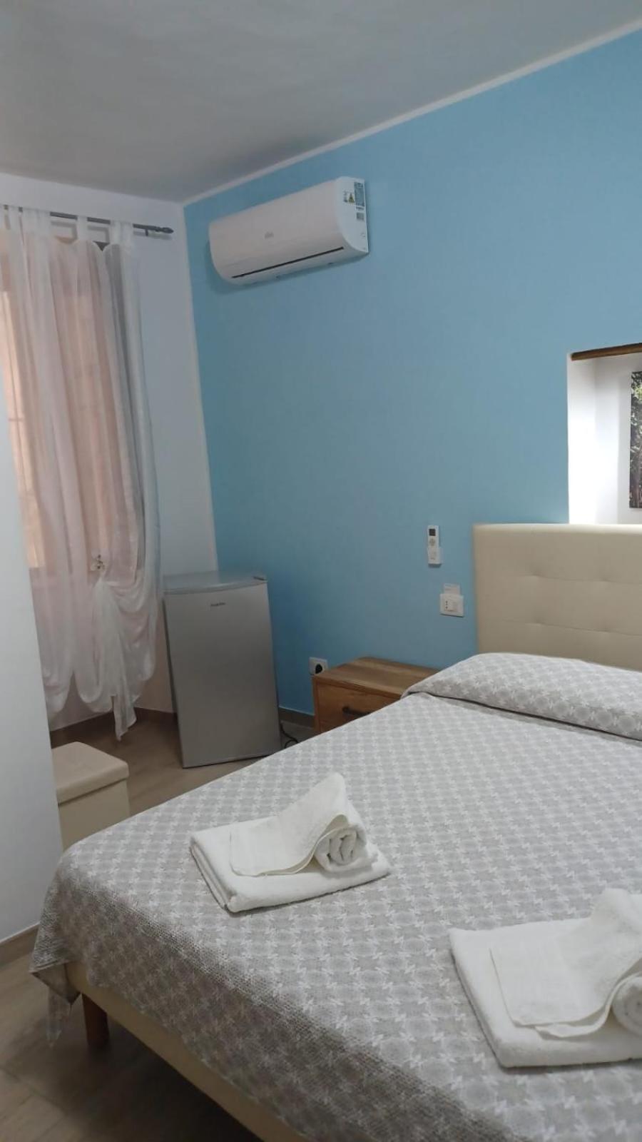 Casa Vacanze B&B Ondes 카메로타 외부 사진